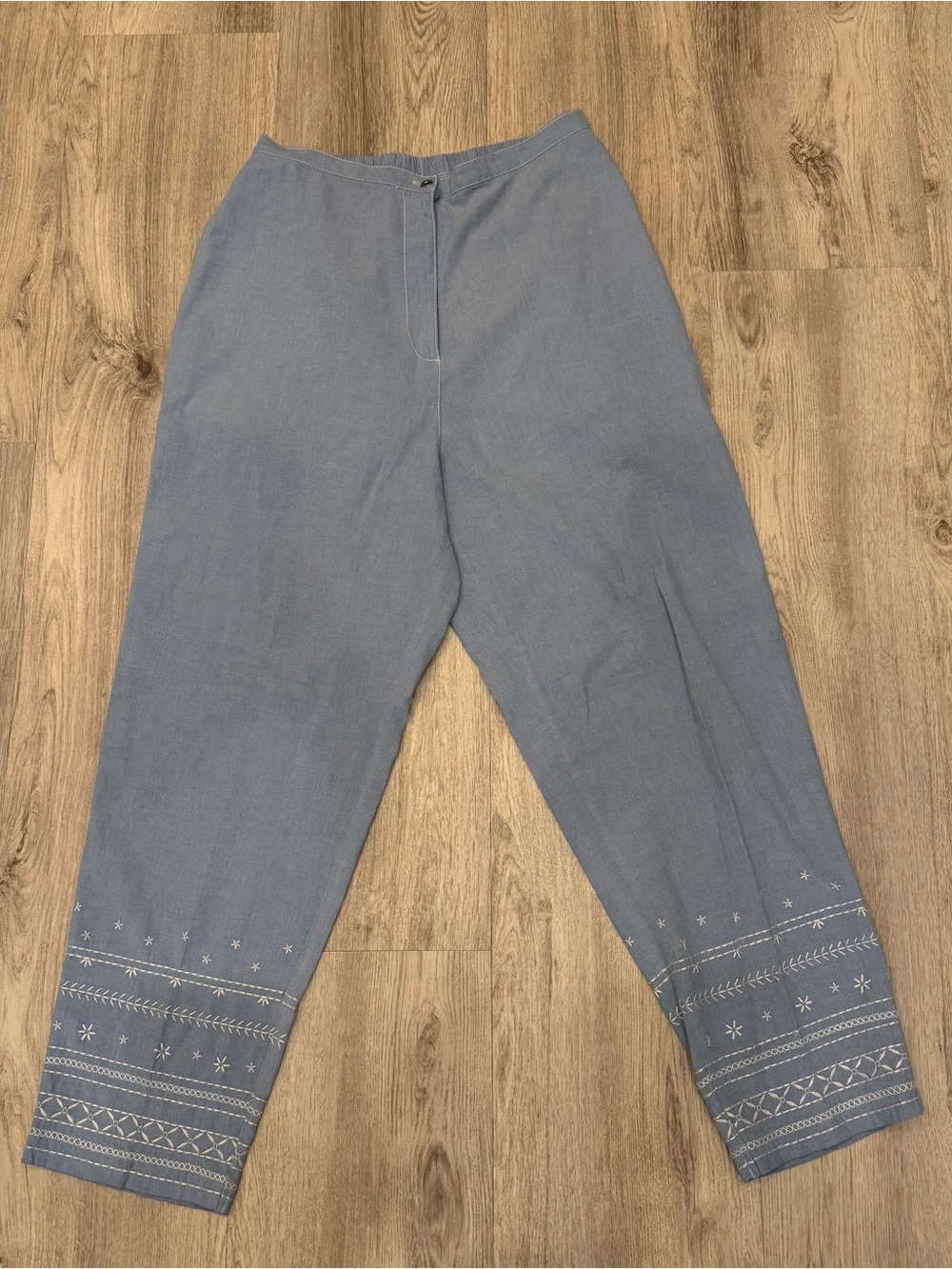 Blast Light Blue Embroidered Cotton Blend High Rise Pants Size Large